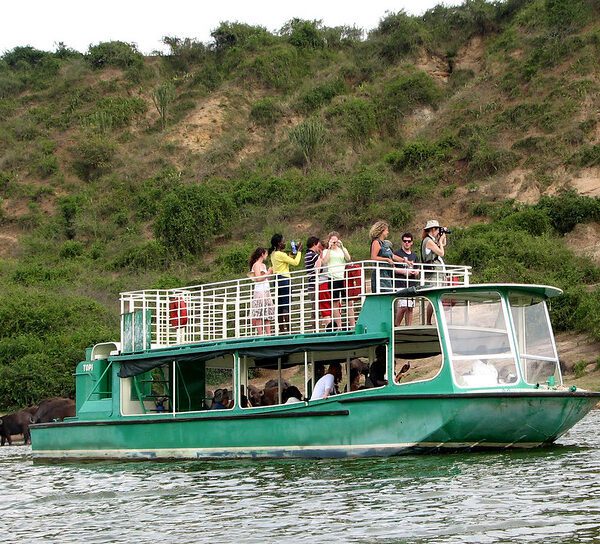 Boat cruise on Kazinga channel