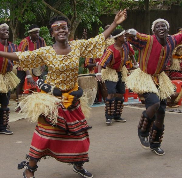 explore uganda