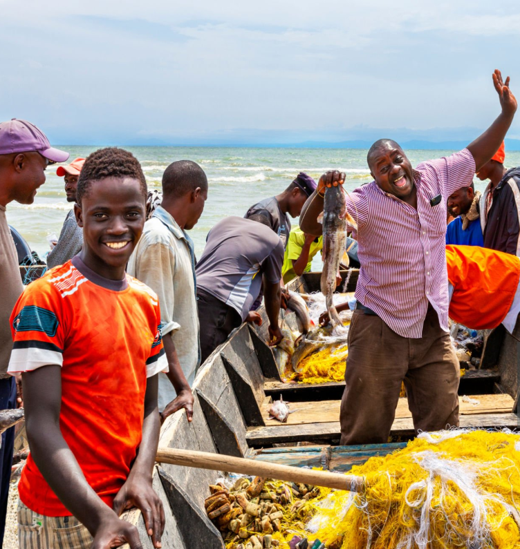 How to Fish Sustainably in East Africa 1 How to Fish Sustainably in East Africa: A Guide to Preserving Our Waters for Future Generations