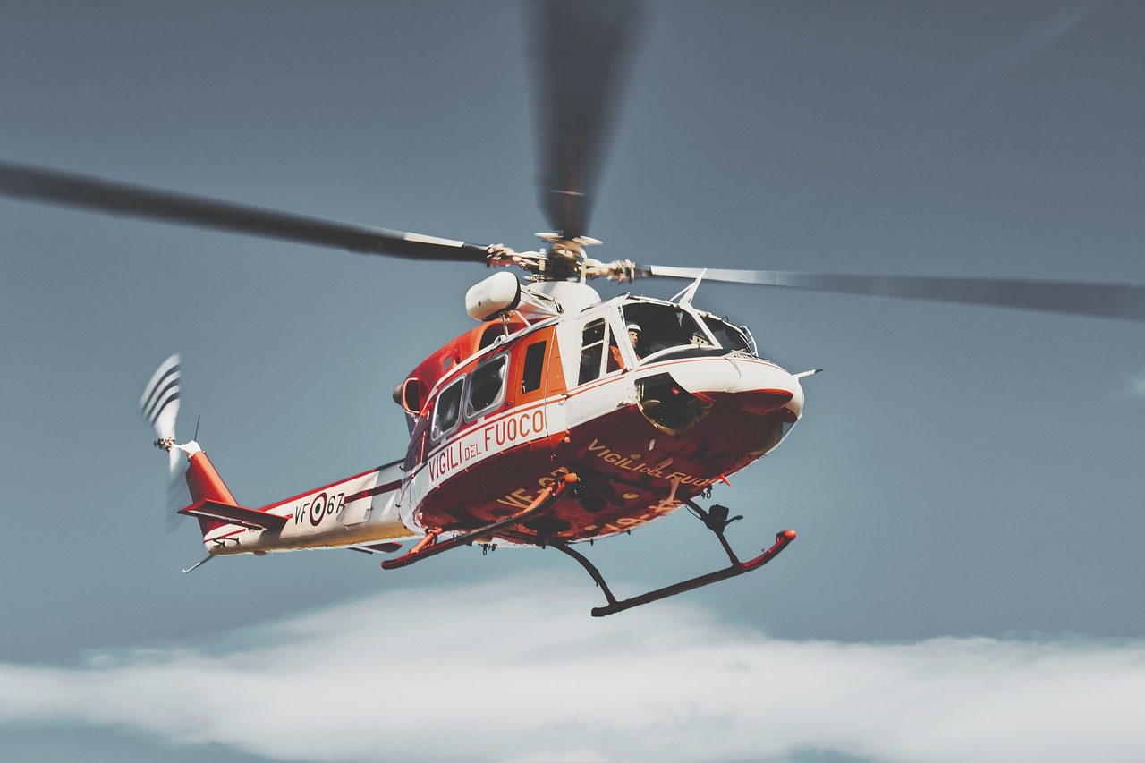 Helicopter traveling over Kenya’s stunning landscapes, offering a bird’s-eye view of the country’s natural beauty.
