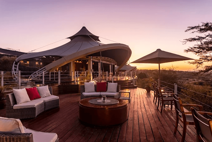 Luxury Safari Camps for Groups
