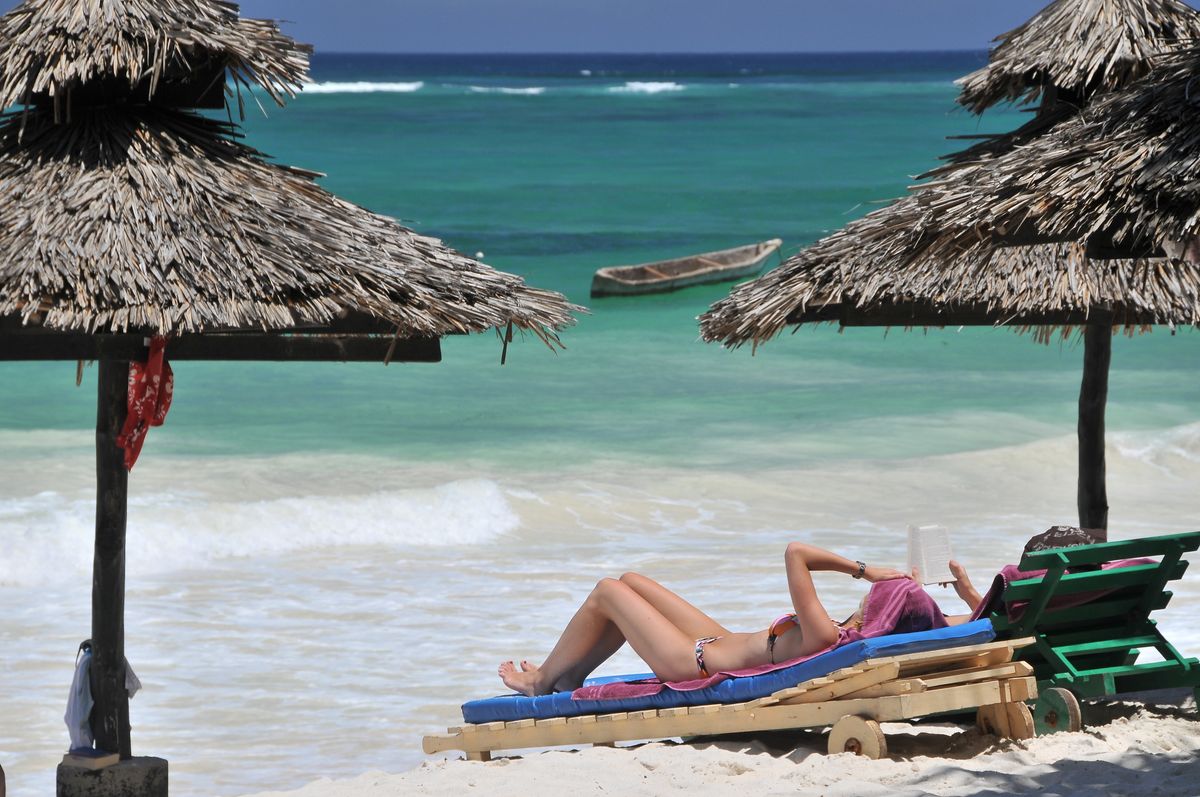 Group Beach & Safari Combos.
