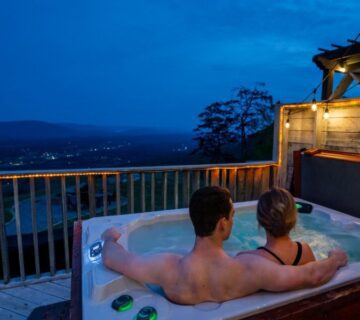 Valentine’s Group Getaway in the Wild