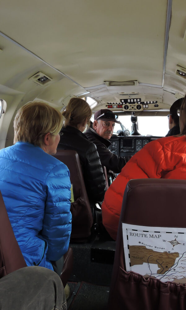 Flight Routes 600x1000