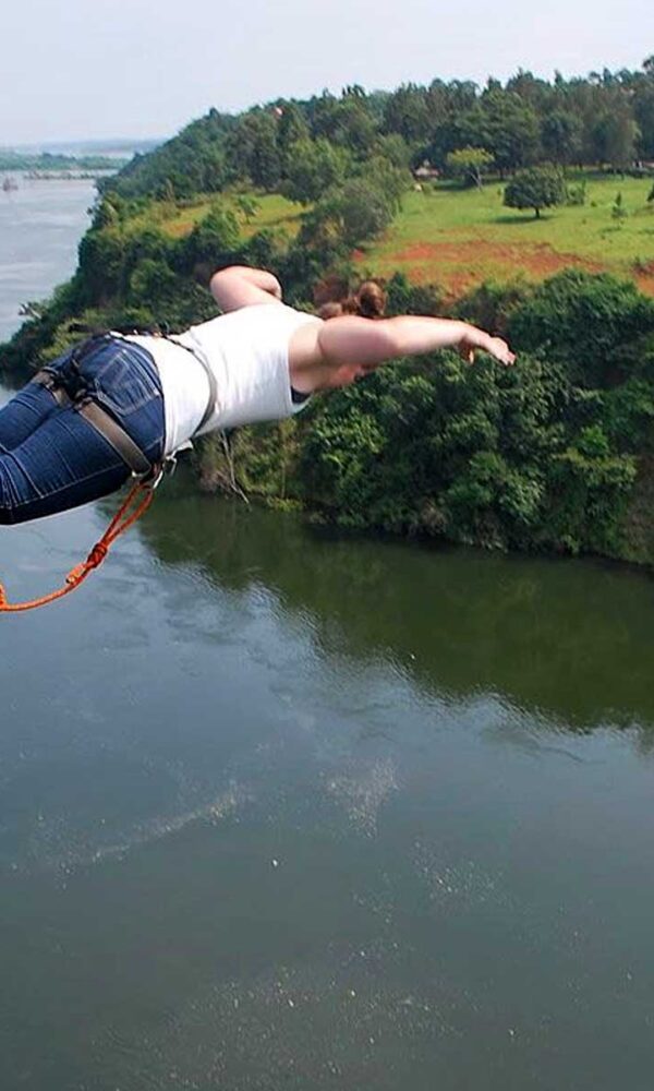 Bungee Jumping at the Source of the Nile 600x1000