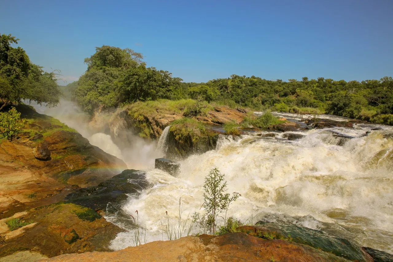 Traveling to the Great Rift Valley in the Rainy Season: Pros and Cons