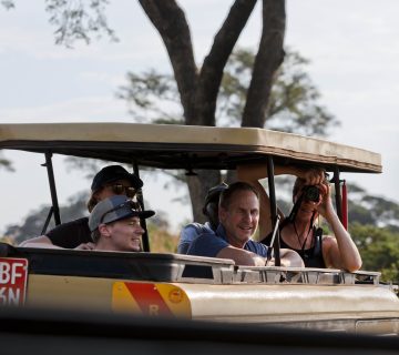 ALL IN AFRICA SAFARIS 4 1 360x320