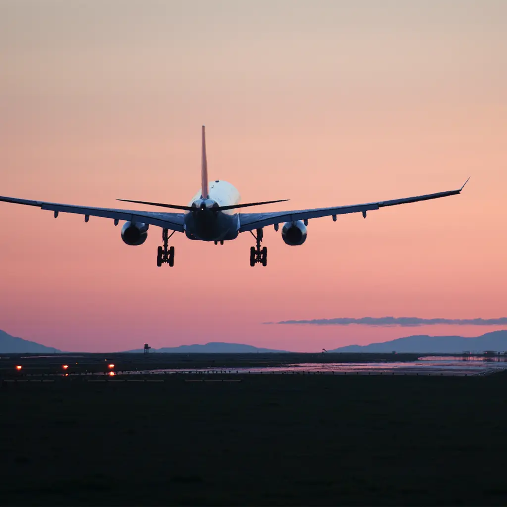 Carbon Offsetting for Safari Flights: What Works and What Does Not