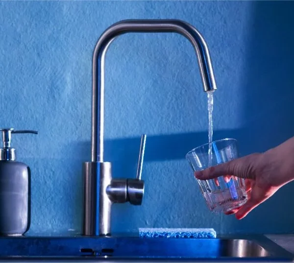 Is Tap Water Safe in East Africa? Drinking Water on Safari