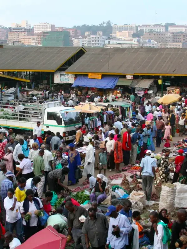 Owino Market (St Balikuddembe): A Survival Guide