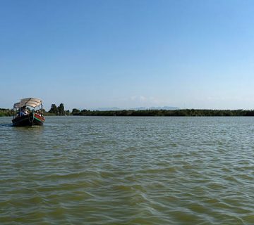 Reflection and Water Photography on Boat Safaris
