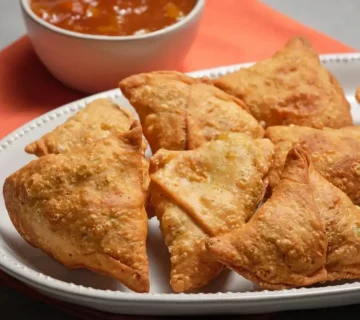 Samosas and Street Snacks in Dar es Salaam