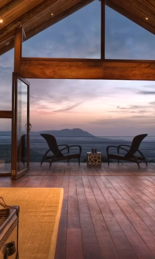 Uganda Budget Safari vs Luxury Safari2 600x1000