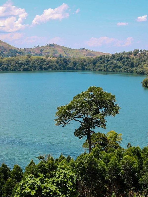 Ugandas Crater Lakes2 600x800