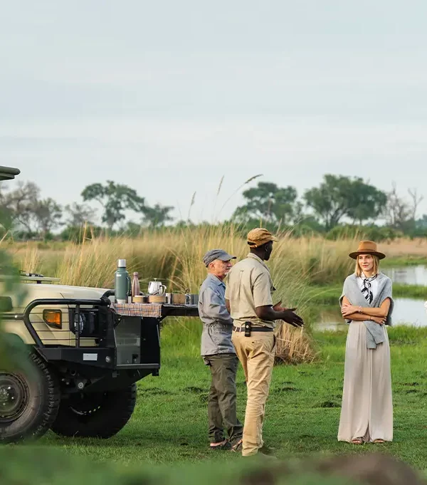 What to Wear on Safari: Colours, Fabrics and What to Avoid